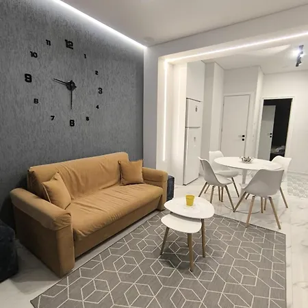 Διαμέρισμα Alex *