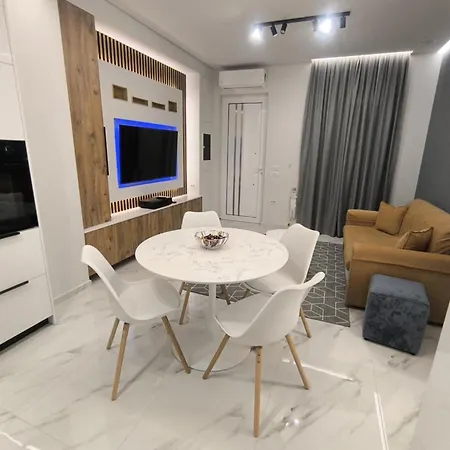 Alex Διαμέρισμα *